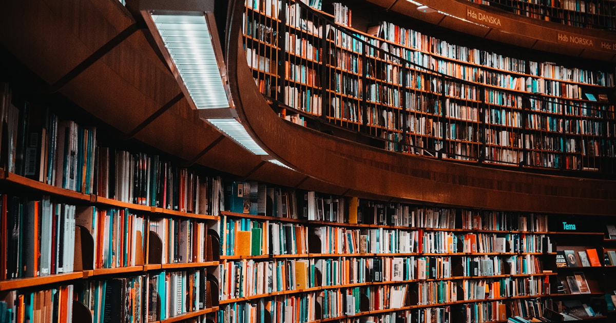 Forensic genealogy research for heir search - examining historical records and documents